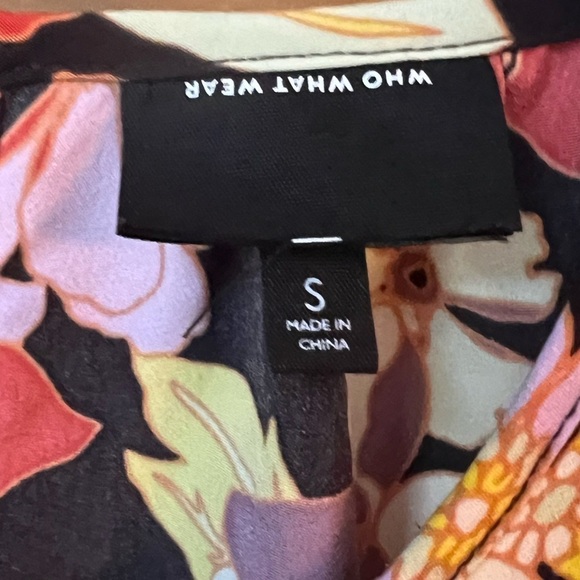 Who What Wear Black Warm Floral Pleated Dress Size Small - Picture 3 of 5